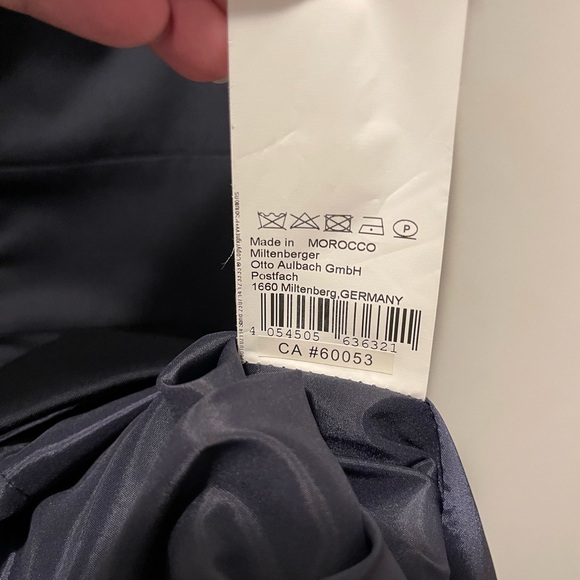 Daniel Hechter dress. Sz 16 new with tags black dress - Picture 7 of 9